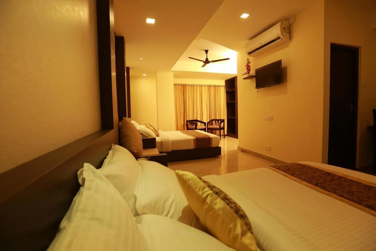 The Crescent Suites Edapalli